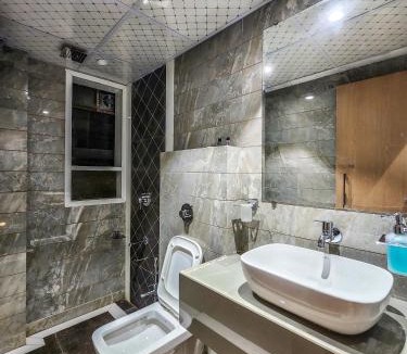 Prabhadevi Hotel | The Falcon Inn - Clare Road