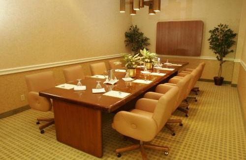 Orlando Hotel | The Florida Hotel & Conference Center in the Florida Mall