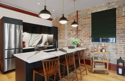 Faubourg Lafayette Apartment | The Gisele Hotel