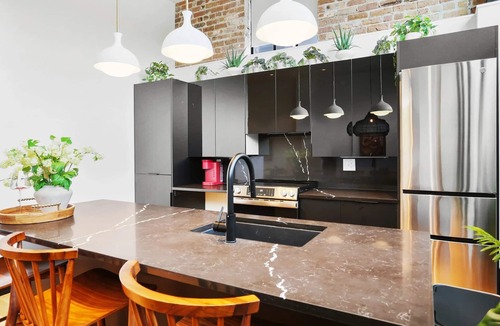 Faubourg Lafayette Apartment | The Gisele Hotel