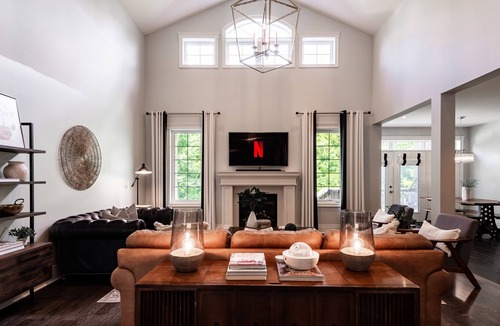 Mono House | The Hazel House: Gorgeous Executive Bungaloft