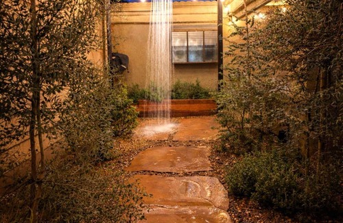 Lake Havasu City Villa | The Hideaway - Rain Shower Oasis & Desert Soak Spa