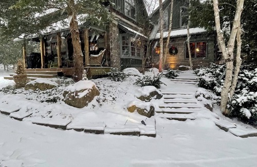 Mono House | “The Hockley Hideaway”, sharing our unique property for your unique experiences❤️
