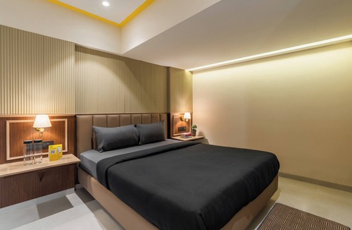 Vile Parle Hostel | The Hosteller Mumbai, International Airport