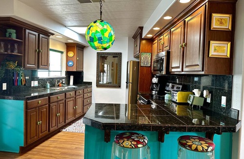 Page House | The Howdy Hideaway. A gated, mid-century, escape.