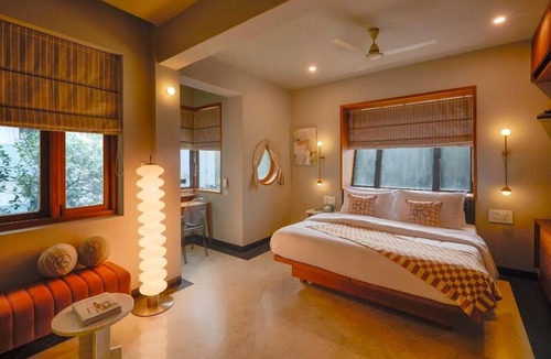 Dadar Hotel | The Kin Hotel