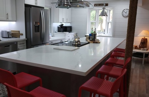 Waupoos House | The Lazy Acre: Waterfront cottage with unparalleled views of Smith's Bay.