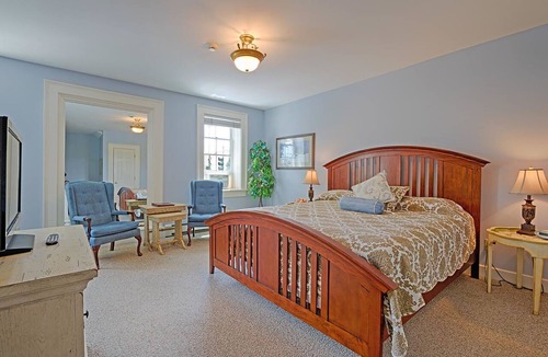 Cazenovia Hotel | The Lincklaen House