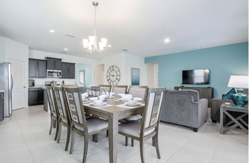 Sunridge Woods House | The Living Oasis