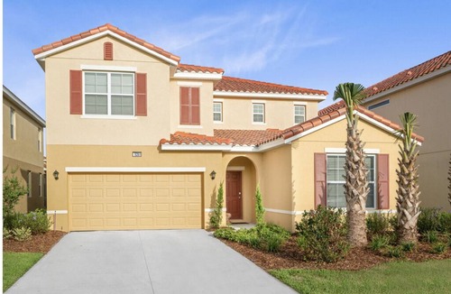 Sunridge Woods House | The Living Oasis
