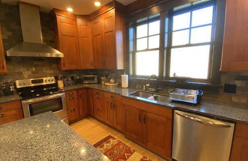 Cohocton House | The Mission House- located in the Finger Lakes. Hike & bird watch. EV charger.