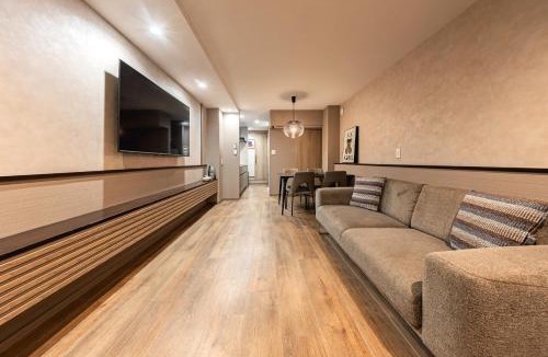 Shiba House | The Mita Villa - 2 bed rooms & 3 floors villa with roof garden