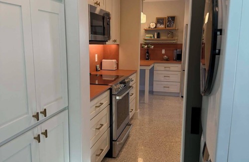Howey-in-the-Hills House | The Myrtle House - your 2 Bd home in "The Hills"