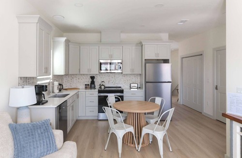 Southeast Pensacola Apartment | The Nesting Cottage Downtown Pensacola