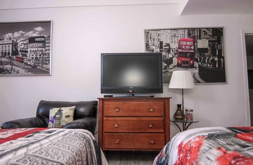 Bracebridge Apartment | The Notting Hill Room | The Jypsy Inn