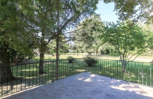 New Castle House | The Oasis Home~ Perfect Blend of Luxury & Comfort.