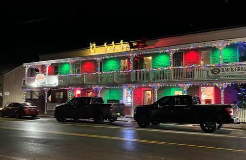Spencerville House | The “Old School” Historic Town Free Parking