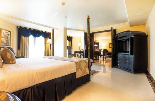 Vile Parle East Resort | The Orchid Hotel Mumbai Vile Parle