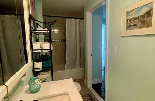 Hudson House | THE OTTER POD; a rare Canal Waterfront Gulf access Home,