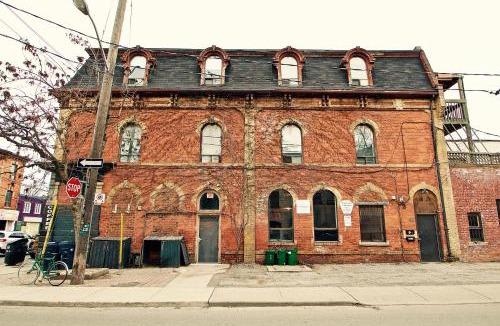 Parkdale Hostel | The Parkdale Hostellerie