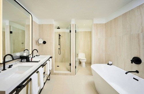 Burlington Hotel | The Pearle Hotel & Spa, Autograph Collection