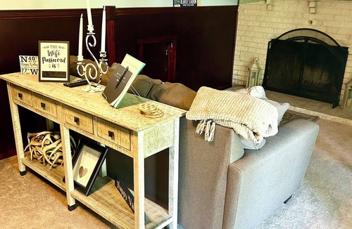 Pine Grove Mills Apartment | The Piney Ridge Escape-Apartment Near PSU