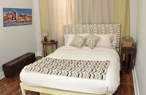 Timiskaming District House | The Prospectors House - Shores To Explore
