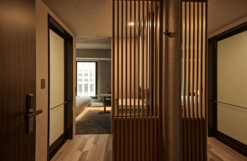 Ginza Hotel | The Royal Park Canvas Ginza Corridor