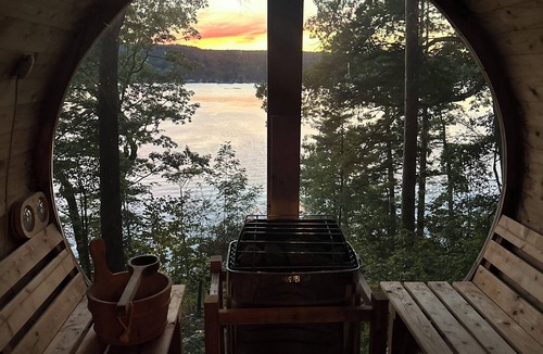 Town of Jerusalem Cottage | The Sauna Cottage on Keuka Lake - Wine Trail Retreat