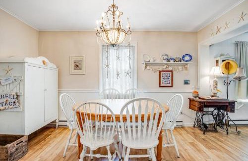 Caine Woods House | The Seashell Cottage