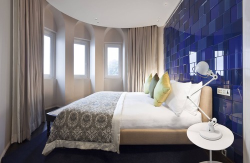Wellington Pier Hotel | The Taj Mahal Palace Mumbai