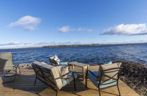 Prince Edward Cottage | The tans will fade, but the memories will last forever.
