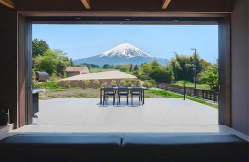 Fujikawaguchiko Villa | THE THIRD PLACE Mt Fuji