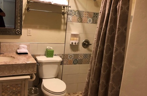 Downtown Tucson Hotel | The Tucson Room-Within Walking distance to all bars/Restaurants/Shops