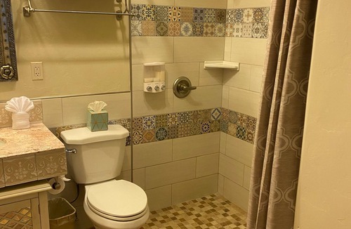 Downtown Tucson Hotel | The Tucson Room-Within Walking distance to all bars/Restaurants/Shops
