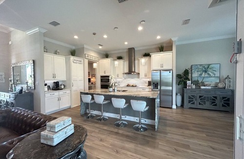 Port Charlotte Villa | The Ultimate Luxury 4 BR/3 BA, Heated Pool, Outdoor Kitchen