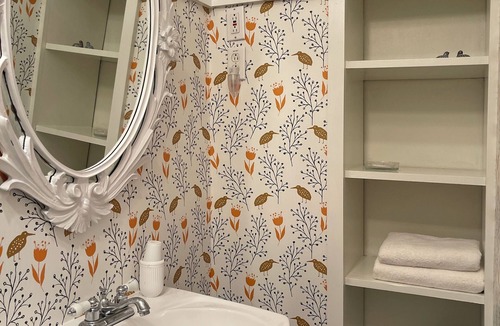 Tionesta Bed & Breakfast | The Vintage Inn Boutique ~ Bed and Breakfast and Vintage Shop.