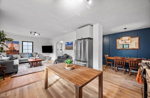 Shadyside House | The Walnut Suites - The Family Suite