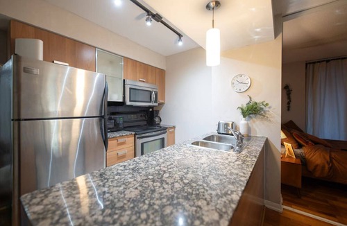 Church and Wellesley Hotel | The Welly Suites & Towers Toronto