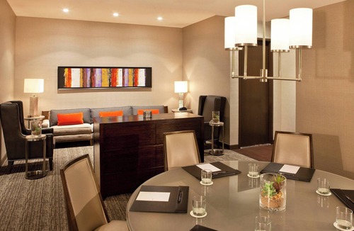 Downtown Phoenix Hotel | The Westin Phoenix Downtown