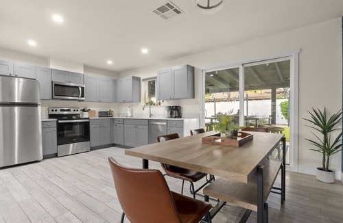 Mesa House | This house is a 4 bedroom(s), 2 bathrooms, located in Mesa, AZ.