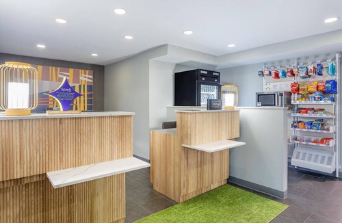 Clarion Hotel | Thoughtfully Designed Room Perfect for Solo Explorers in Clarion + Parking