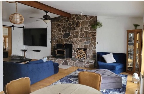 Nipissing House | Three bedroom, two bath, private waterfront retreat!