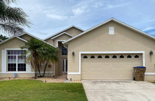 Crescent Lakes House | Timeless Memories Villa