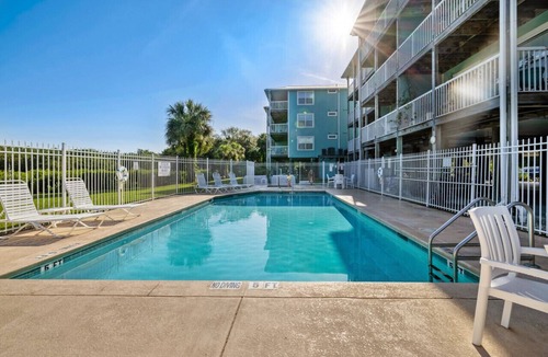 Cedar Key Apartment | Top Floor Hideout C304 NL