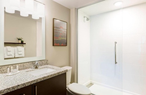 Bairdford Hotel | TownePlace Suites by Marriott Pittsburgh Harmarville