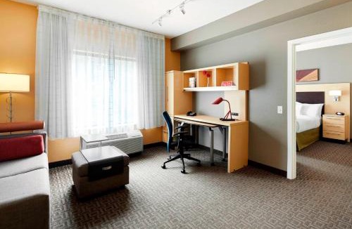 Harrisburg Hotel | TownePlace Suites by Marriott Harrisburg Hershey