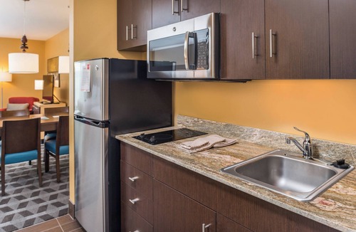 New Hartford Hotel | TownePlace Suites by Marriott New Hartford