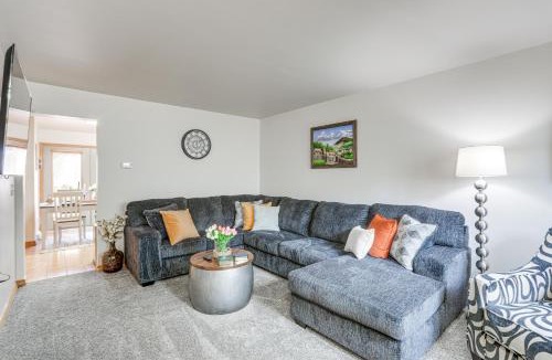 Clearfield House | Townhome w/Patio: 1 Mi to Clearfield Riverwalk