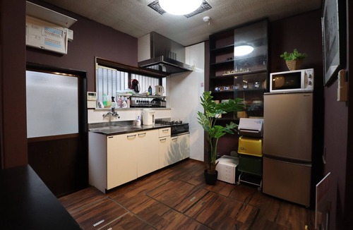 Sumida House | TraditionalJapanese Vacation house near to metro station, 4 bedroom Multiple bath